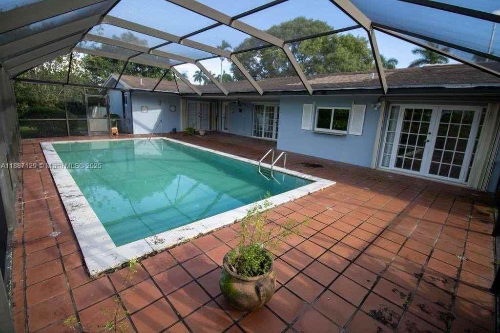 9041 Sw 88th St #9041 - Photo 7 of 34