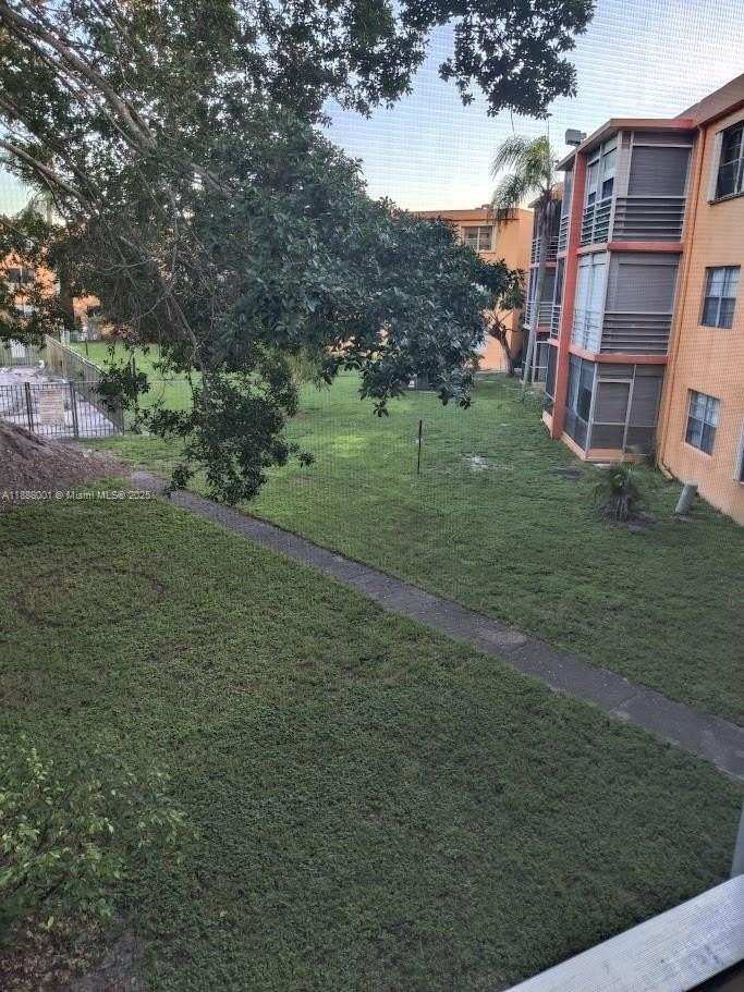 4384 Nw 9th Ave #20-2D - Photo 3 of 23