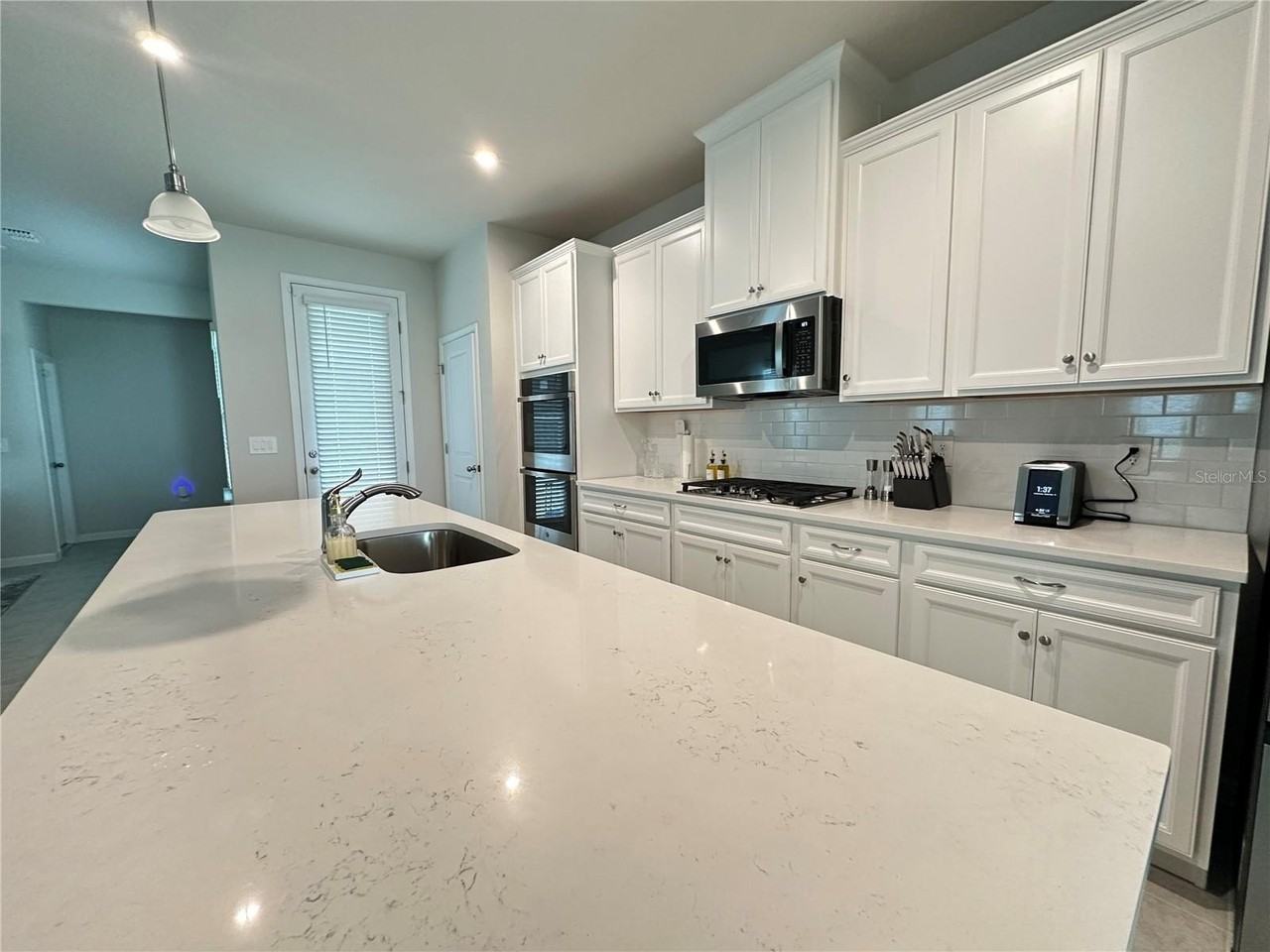 3941 Cuyahoga Valley Ct - Photo 5 of 47