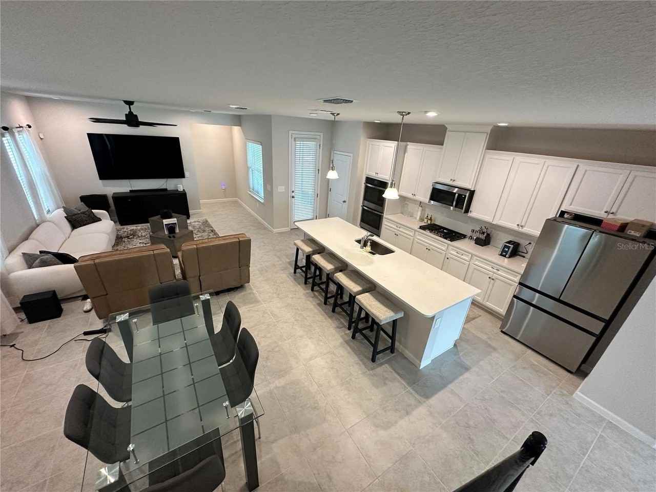 3941 Cuyahoga Valley Ct - Photo 7 of 47