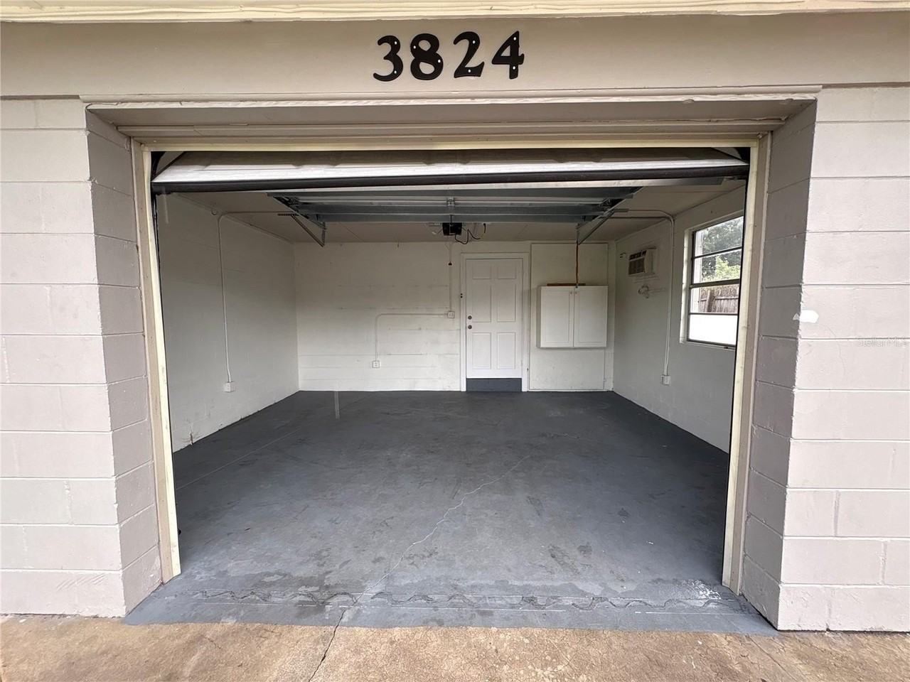 3824 Winona Dr - Photo 3 of 14