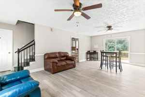 featured image of Collingwood Dr