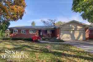 featured image of 716 Moorland Dr
