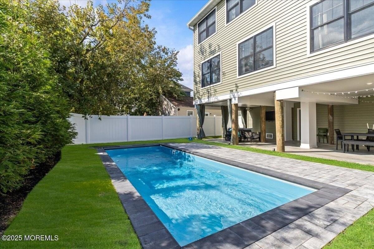 1608 1608 East Street unit: Winter Monthly - Photo 4 of 50