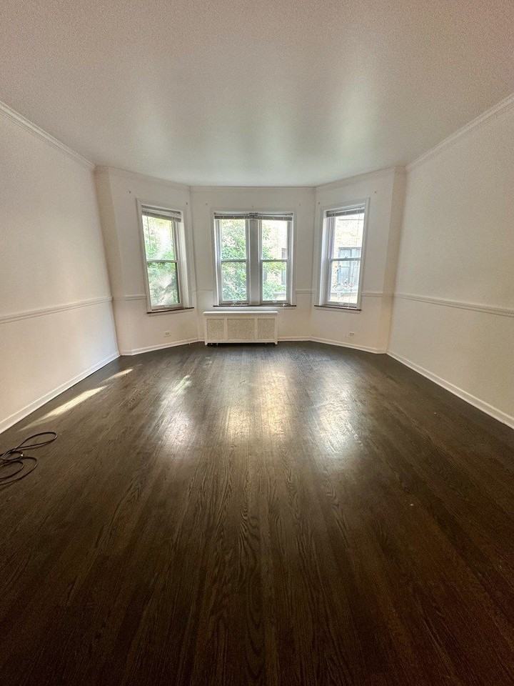 1214 W Jarvis Ave #1N - Photo 2 of 16