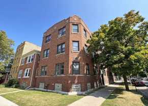 2716 W Rosemont Ave #2 - Photo 1 of 1