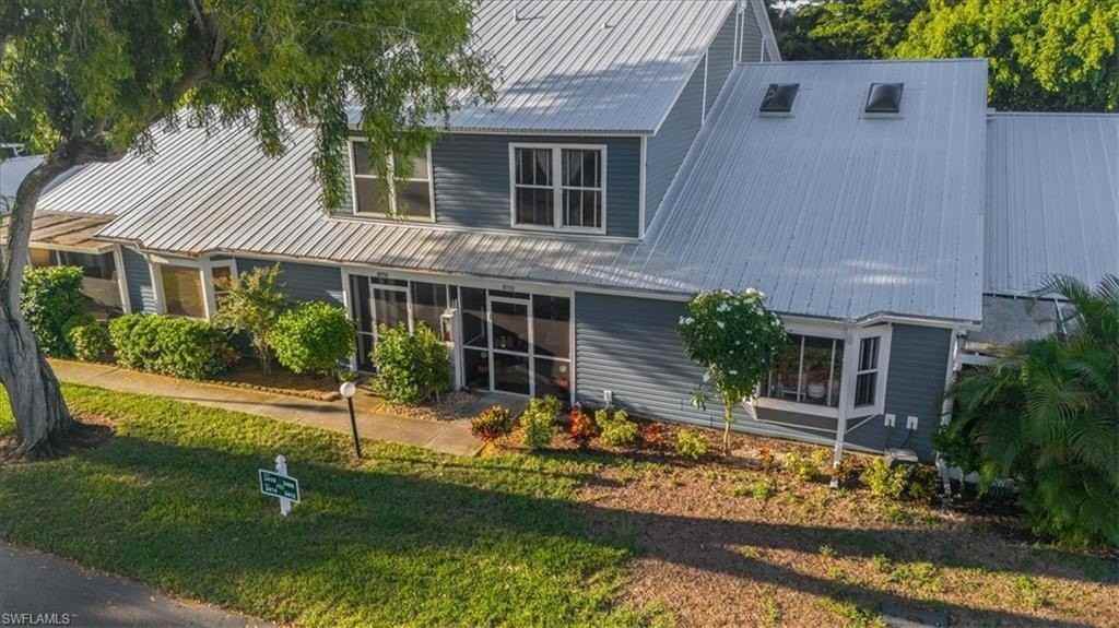 3408 Timberwood Cir #136-0 - Photo 2 of 36