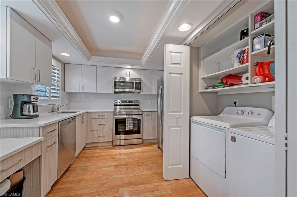 722 10th Street #A201 - Photo 3 of 19