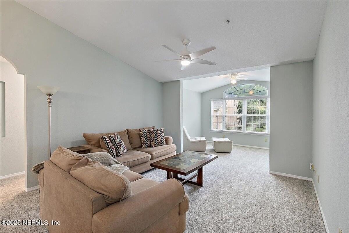 13810 Sutton Park Dr N Unit 1521 #1521 - Photo 2 of 18