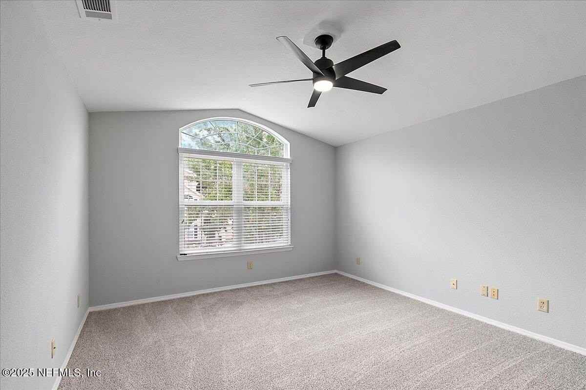 13810 Sutton Park Dr N Unit 1521 #1521 - Photo 7 of 18