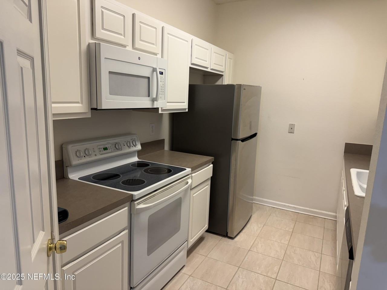 10550 Baymeadows Rd #628 - Photo 3 of 21