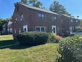 1736 Spring Ave Ne - Photo 1 of 1
