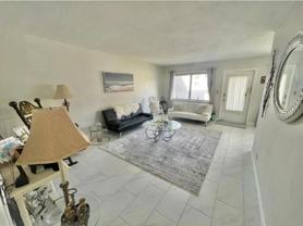 1920 Ne 51st Ct #101 - Photo 1 of 1