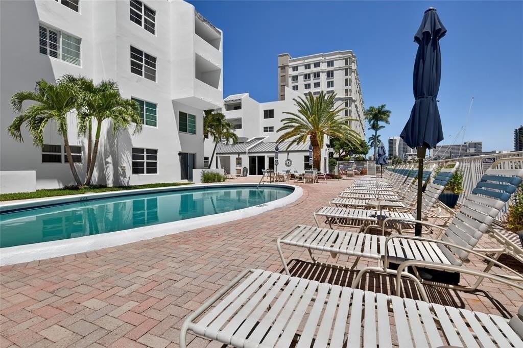 2850 Ne 14th Street Cswy #410B - Photo 2 of 25