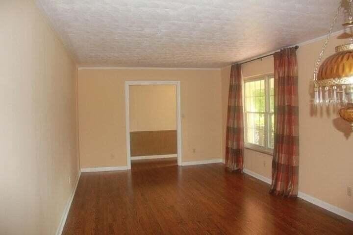 3009 Oakland Dr Nw - Photo 4 of 27