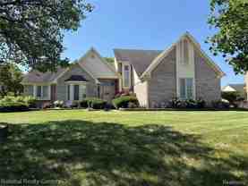 39217 Geneva Dr - Photo 1 of 1