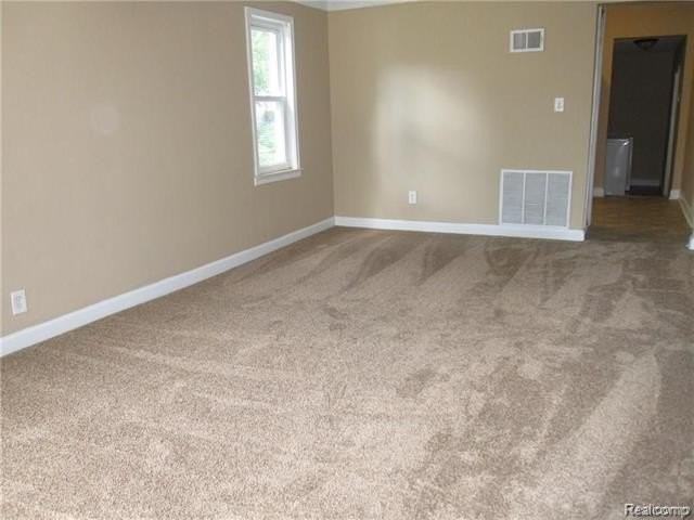 4934 Edgewood St - Photo 2 of 14