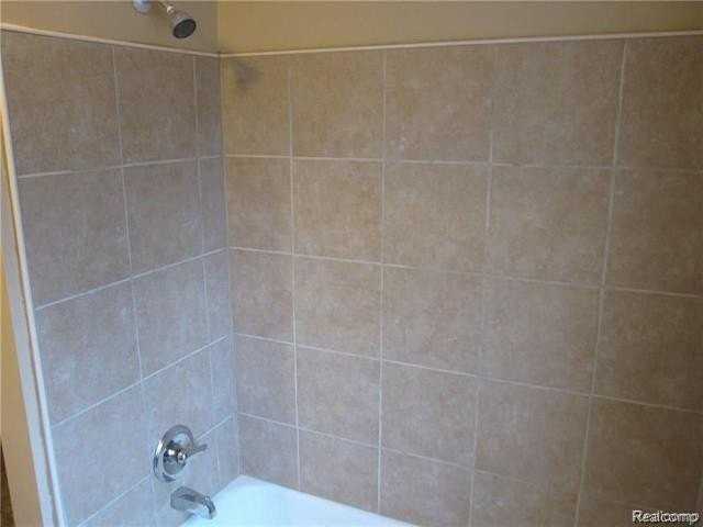 4934 Edgewood St - Photo 7 of 14