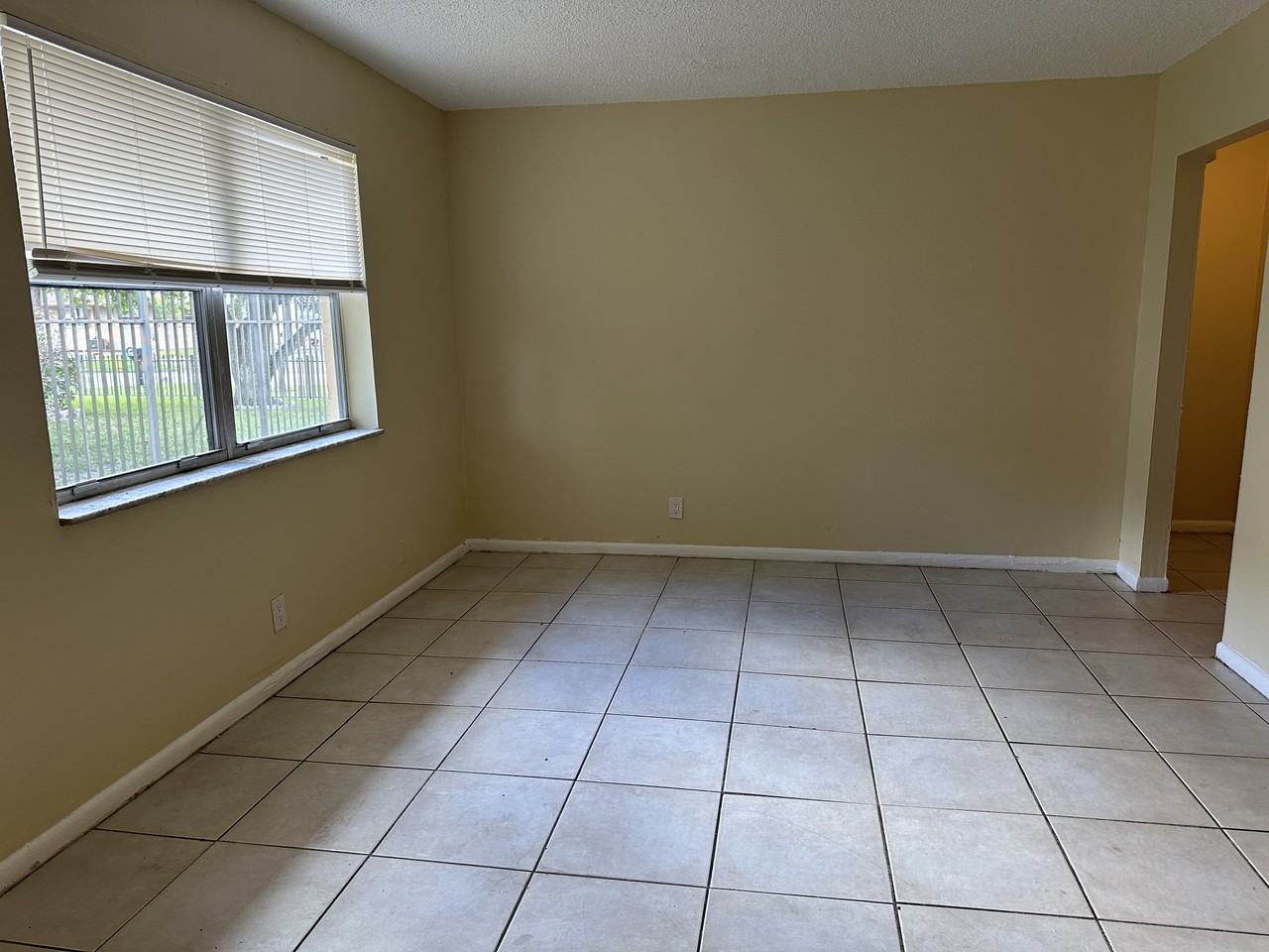 5315 Northwest 22nd Street #5315 - Photo 3 of 18