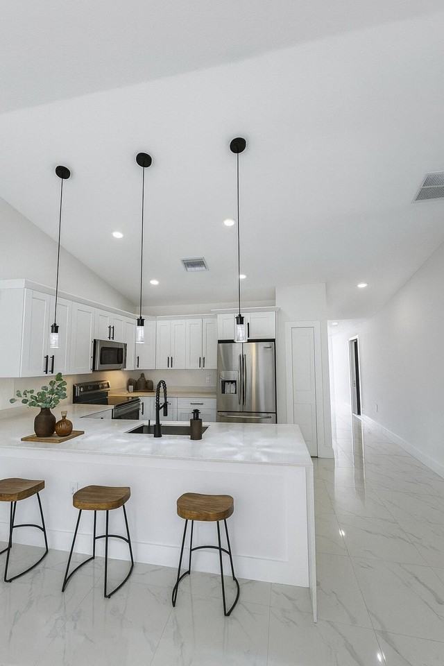 668 Chemstrand St E #668 - Photo 4 of 35