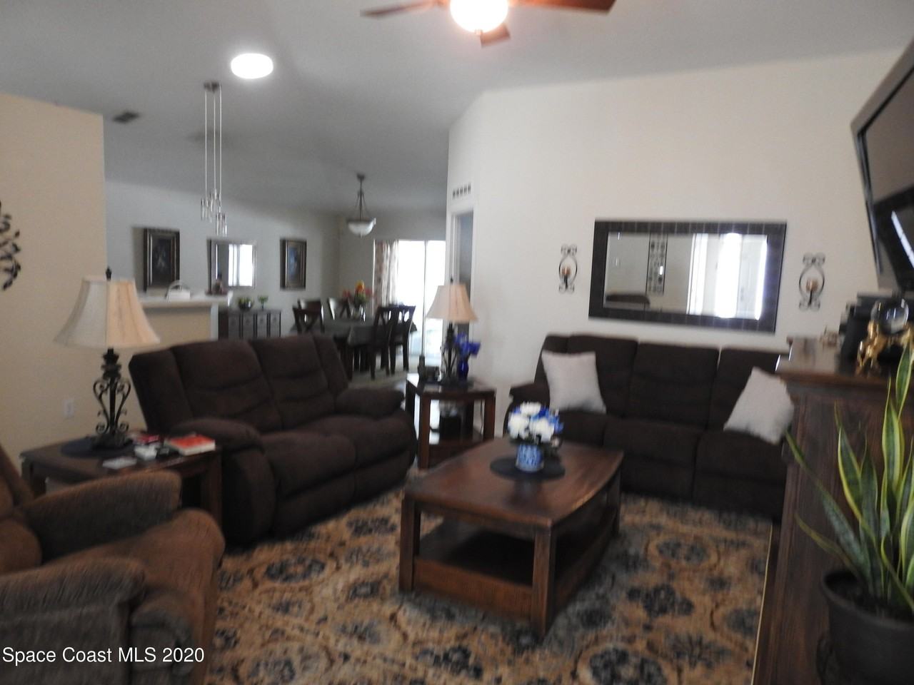 1664 La Maderia Dr Sw - Photo 4 of 12