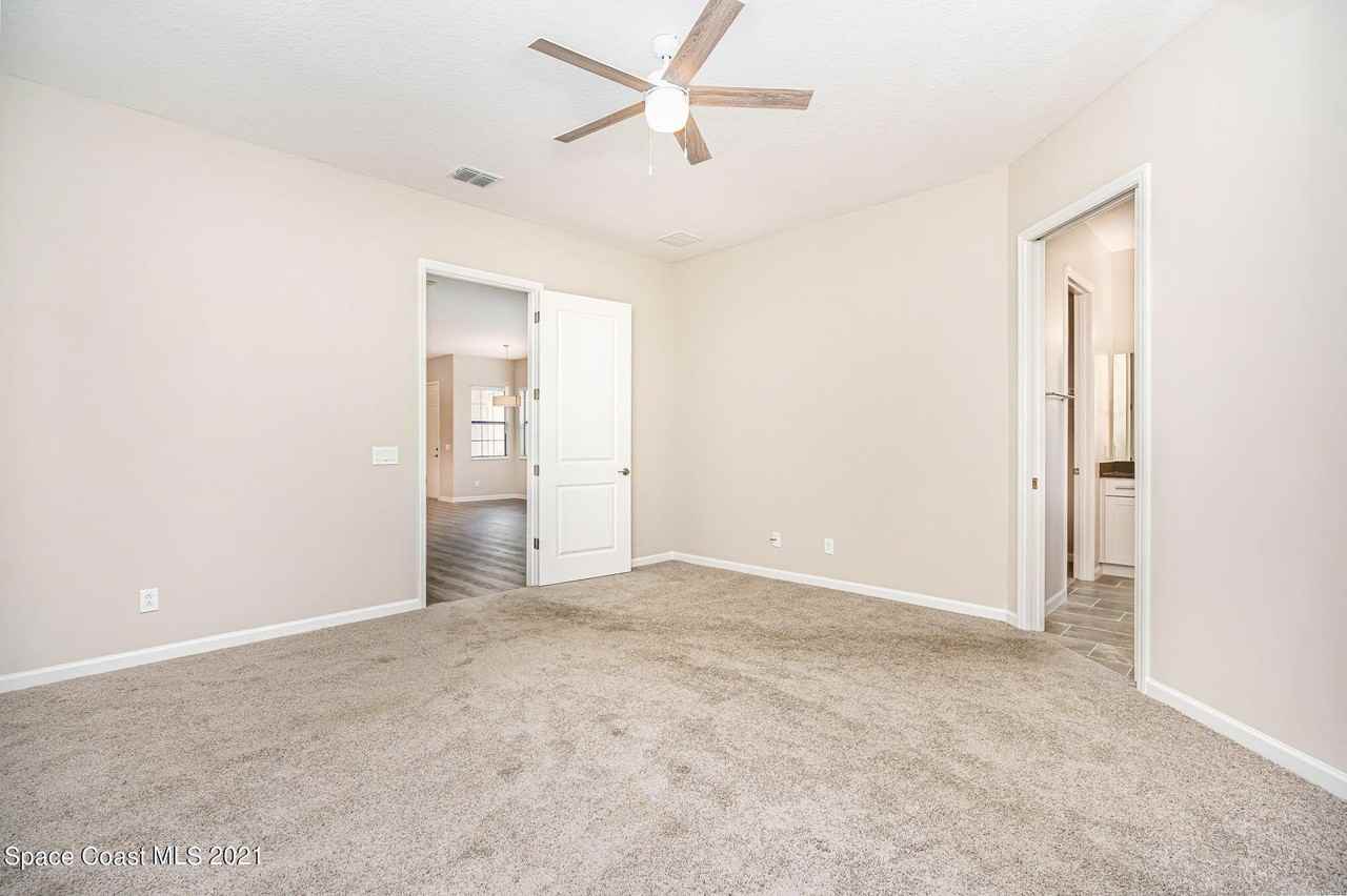 706 Lanai Circle - Photo 7 of 17