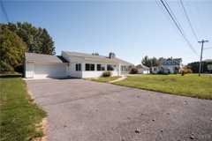 8810 Seneca Ave - Photo 1 of 1