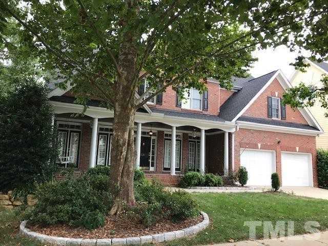 131 Barclay Valley Drive - Photo 2 of 25