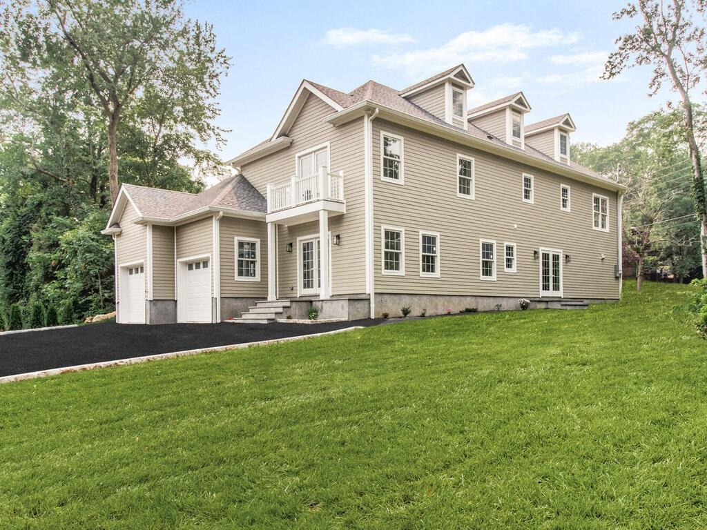 1 Kewanee Road - Photo 4 of 28