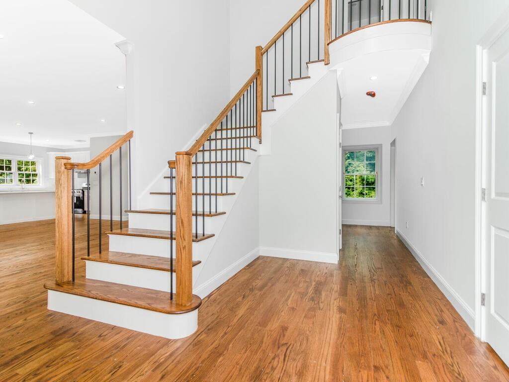 1 Kewanee Road - Photo 7 of 28