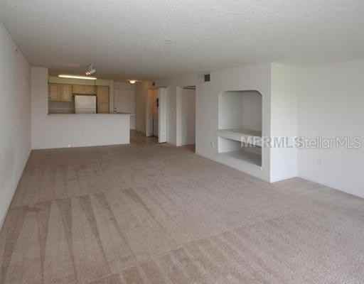 14037 Fairway Island Drive - Photo 7 of 16