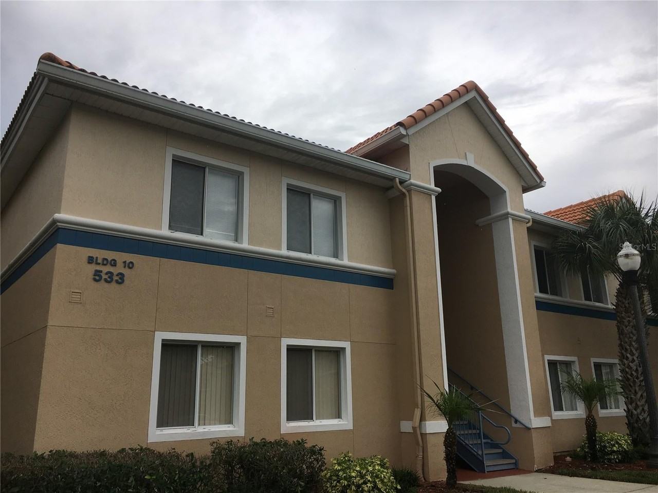 533 Villa Del Sol Circle - Photo 2 of 15