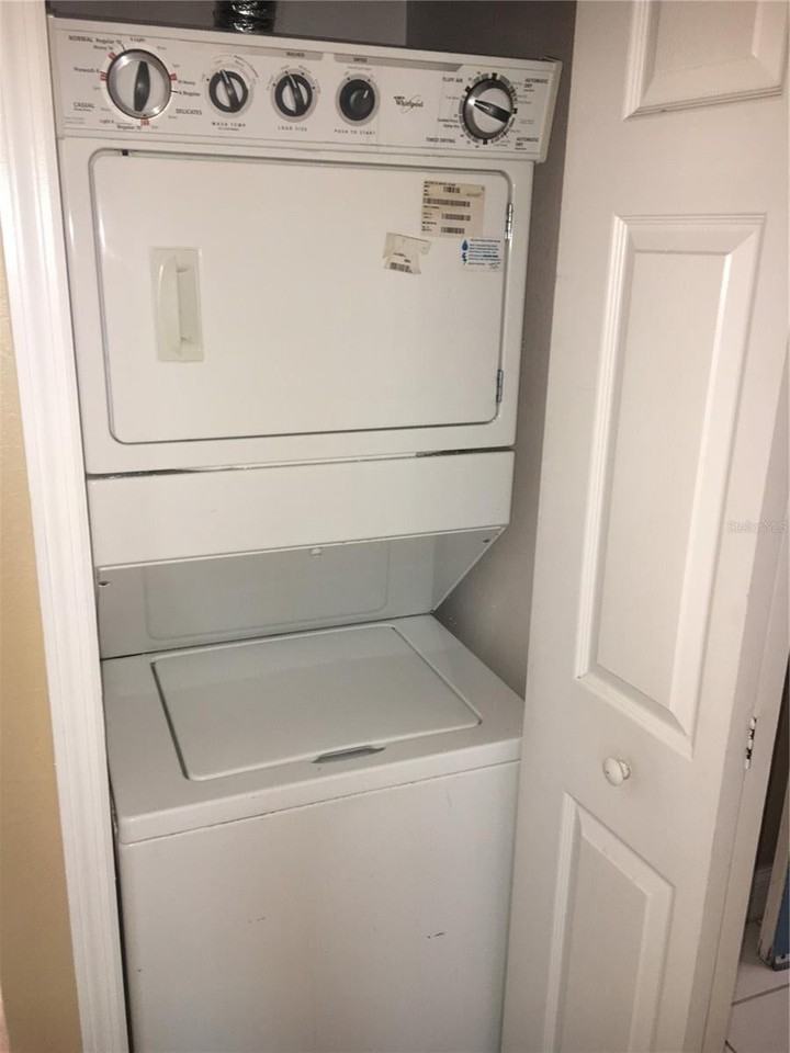 533 Villa Del Sol Circle - Photo 7 of 15