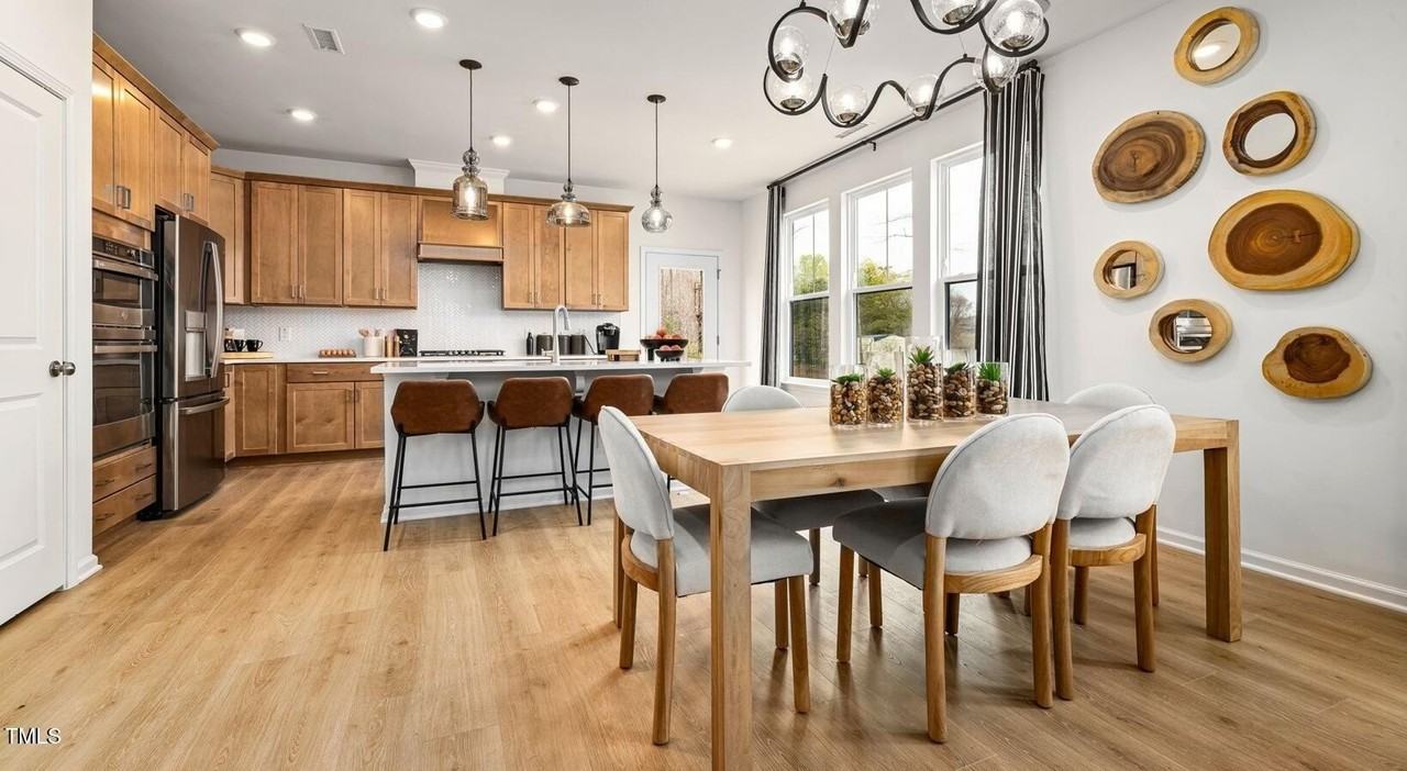 3709 3709 Nova Star Lane unit: Garrison - Photo 3 of 30