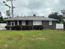 2208 White Oak Dr - Photo 1 of 1