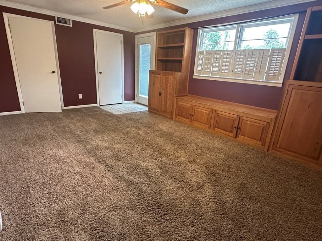 2208 White Oak Dr - Photo 7 of 23