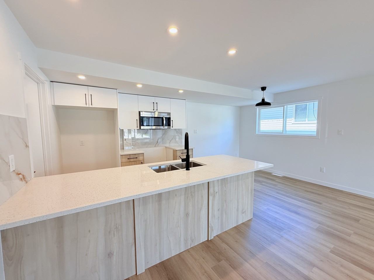 14104 21 Street Northwest - Photo 5 of 25