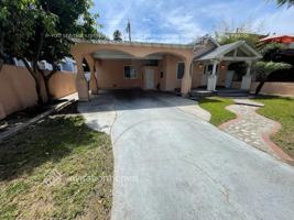 featured image of 260 E Plenty St