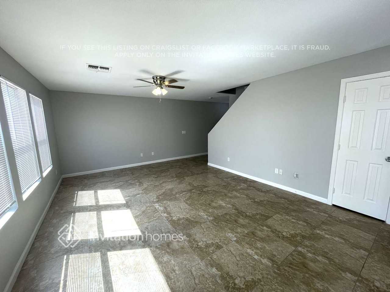 1429 South Crossbow Court - Photo 2 of 15