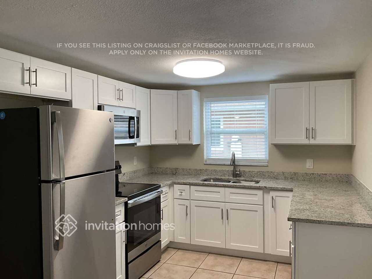 1919 Dartmouth Drive - Photo 5 of 12