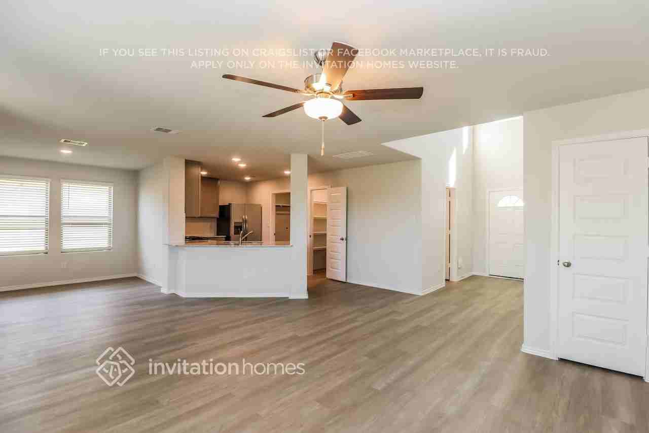 5508 Candytuft Ct - Photo 7 of 27