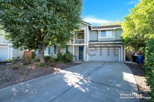 featured image of 9404 Fox Den Ct