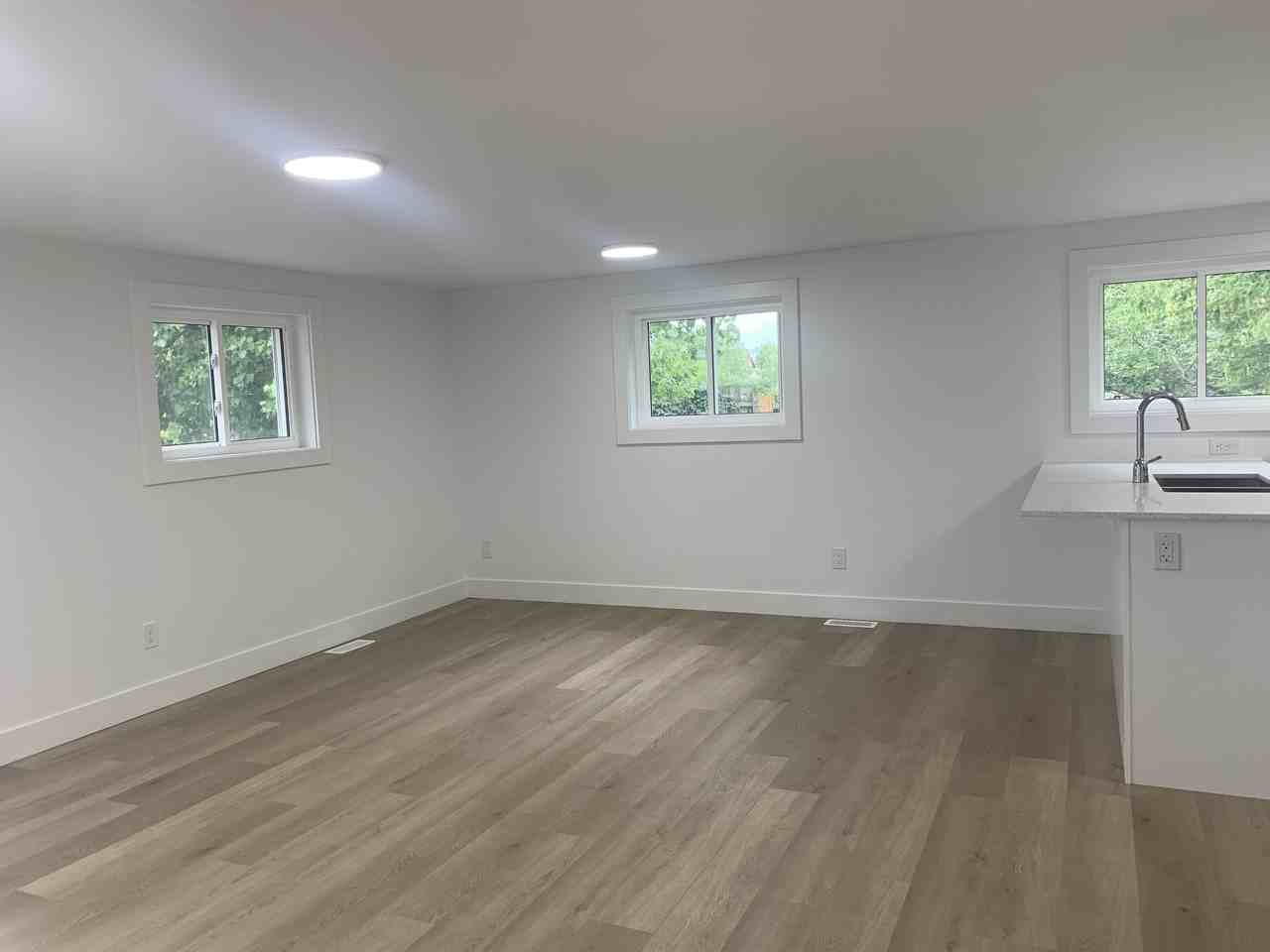 585 King Street, Unit 3, Welland - Photo 3 of 30