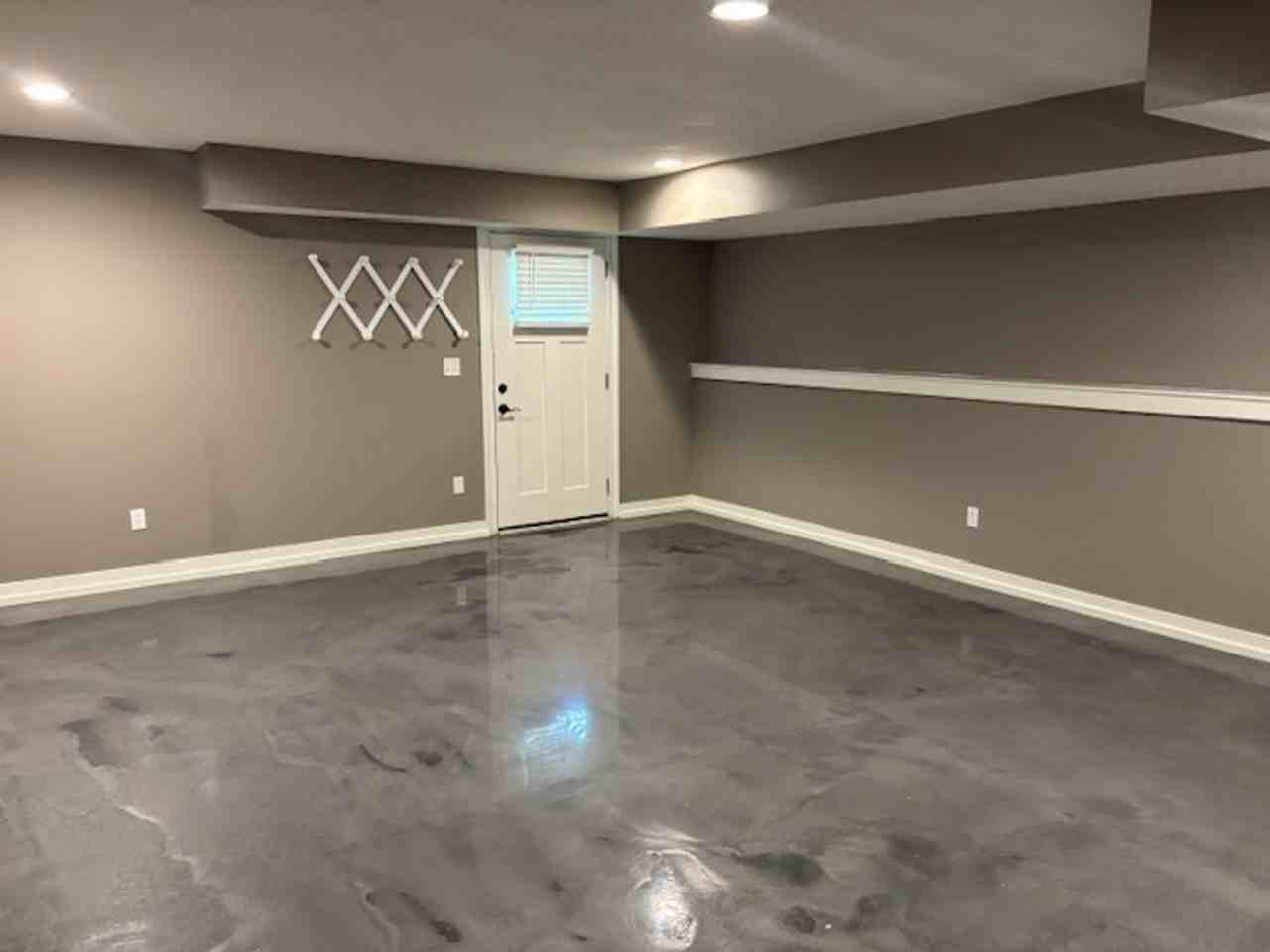 Jamestown Villas II, LLC - Photo 6 of 38