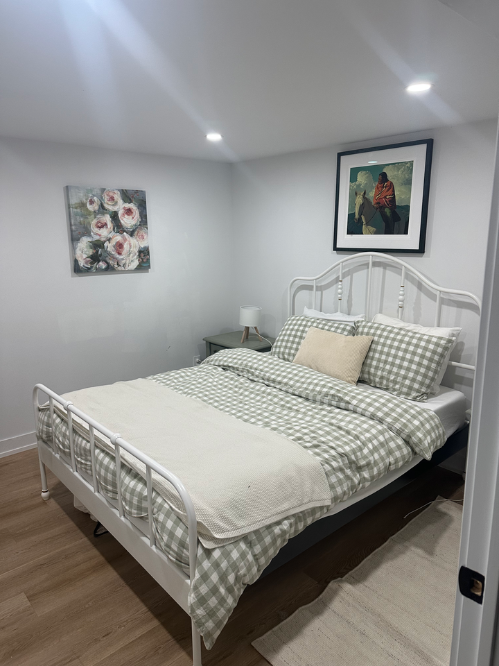 40 Alexander Street - Photo 3 of 16