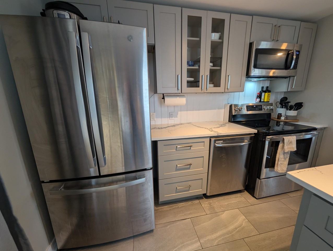 457 Garden Street - Photo 3 of 18