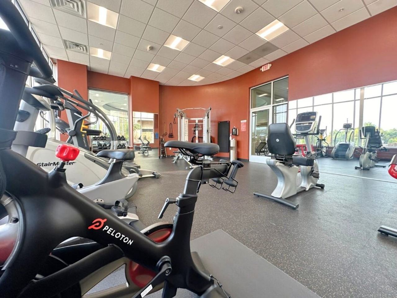 Mequon Reserve - Photo 3 of 31