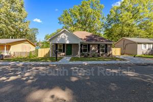 featured image of 170 Pike Avenue