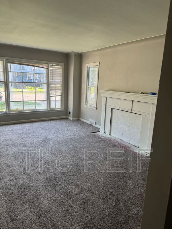 13137 Elmdale St - Photo 3 of 16