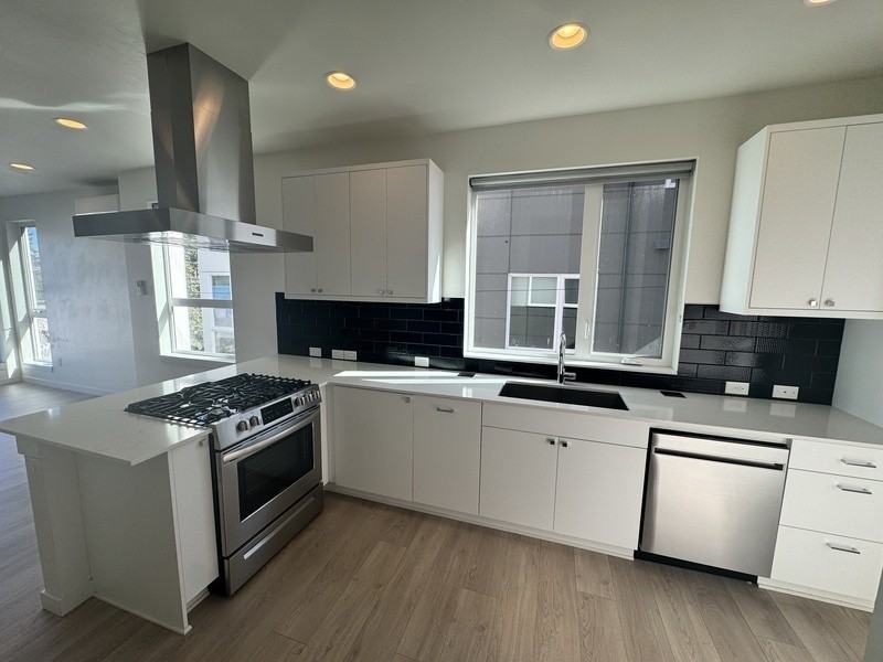 3737 S Dawson St - Photo 7 of 13